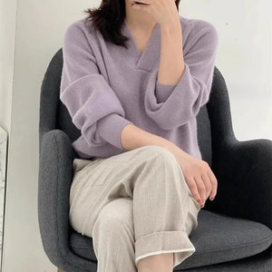 VILZSTUDIOS Cozy Wool V-Neck Knitted Sweater