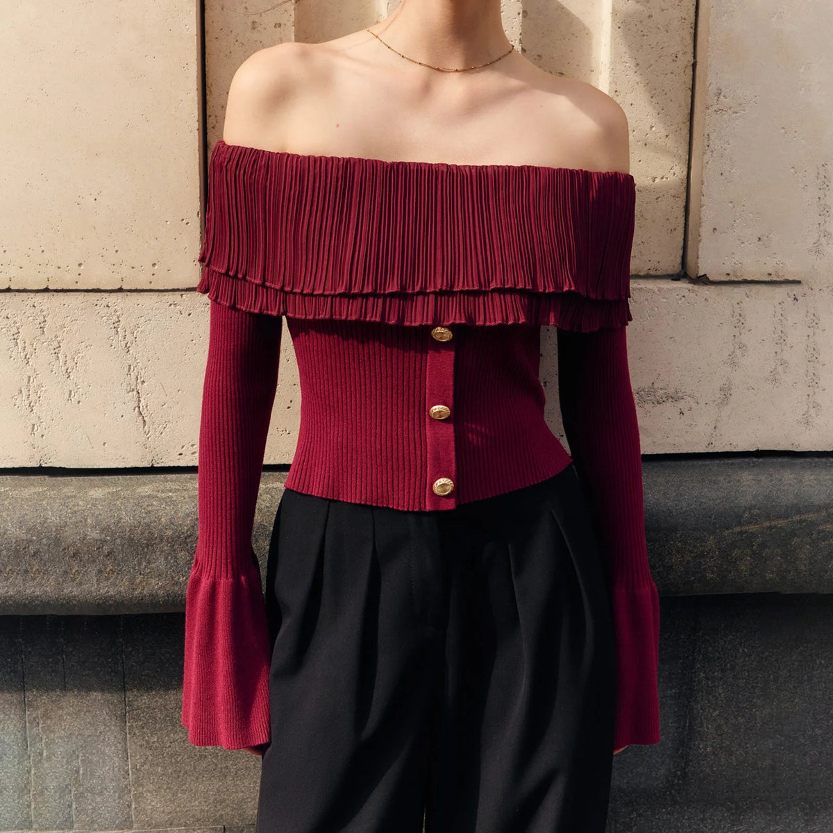 VILZSTUDIOS Minimalist Solid Knit Off Shoulder Pleated Blouse
