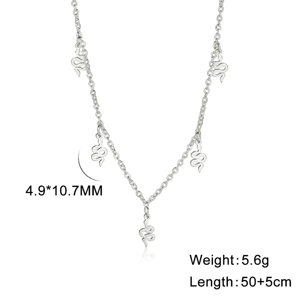 VILZSTUDIOS Moon & Star Pendant Necklace