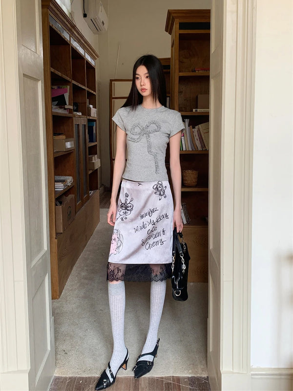 Stylish Grey Summer Short Sleeve T-Shirt With Lace Midi Skirt