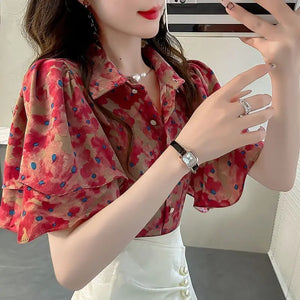 VILZSTUDIOS Light Butterfly Print Short-Sleeve Blouse