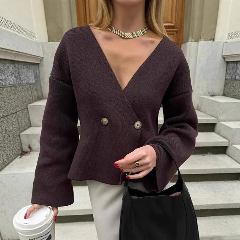 VILZSTUDIOS Elegant V-Neck Knitted Cardigan