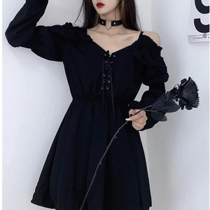 VILZSTUDIOS Black Solid Gothic Mini Dress