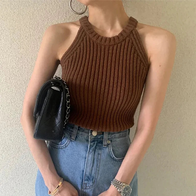 VILZSTUDIOS Chic Round Neck Knitted Halter Top