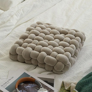 VILZSTUDIOS Handmade Knitted Square Cushion