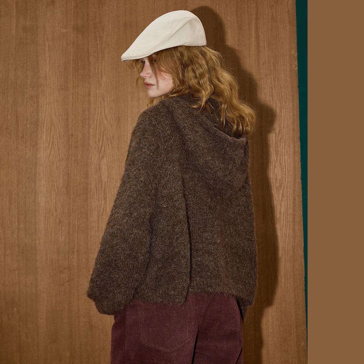 VILZSTUDIOS Cozy Oversize Knit Hoodie