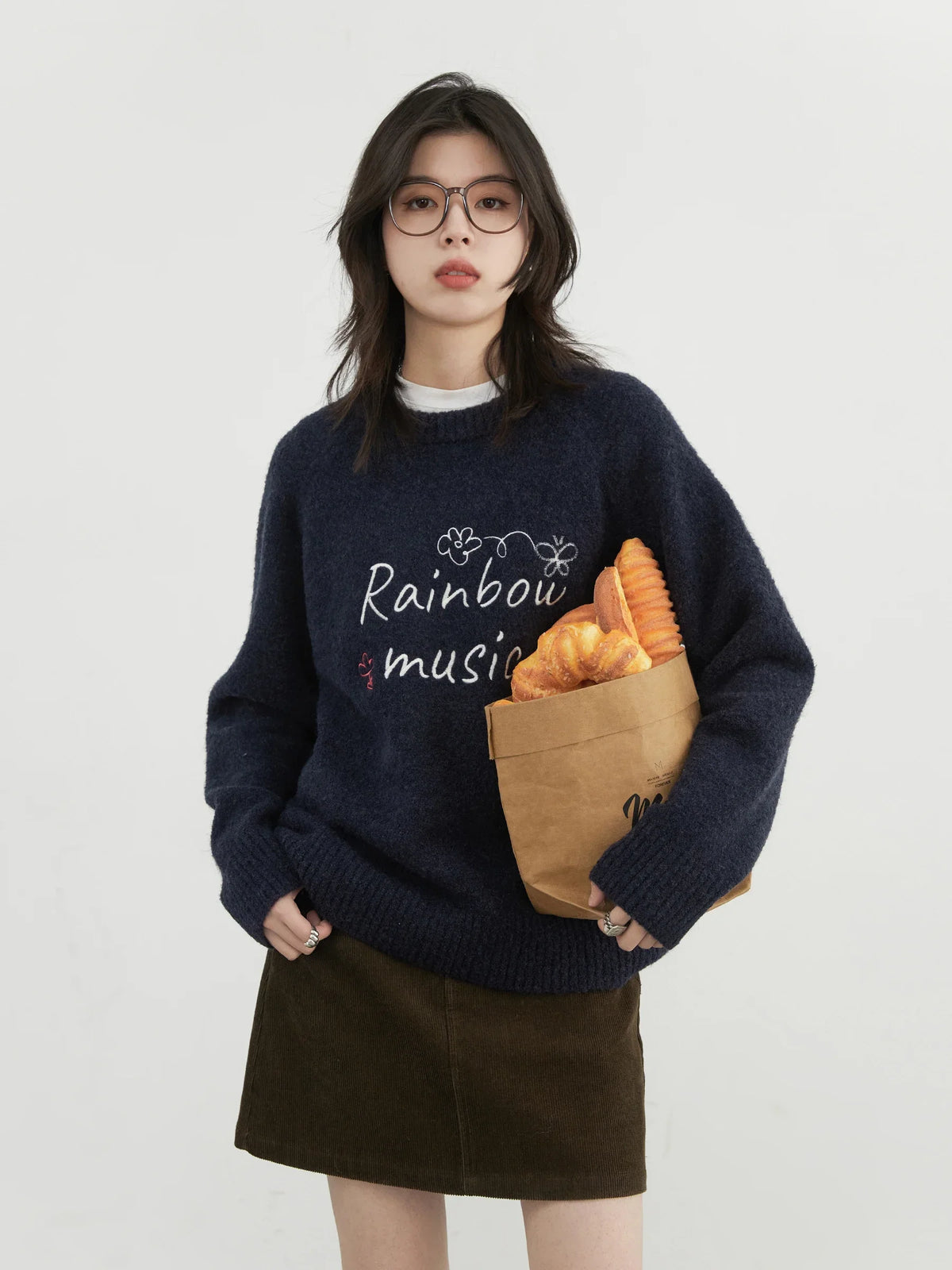 VILZSTUDIOS Flory Embroidered Loose Sweater