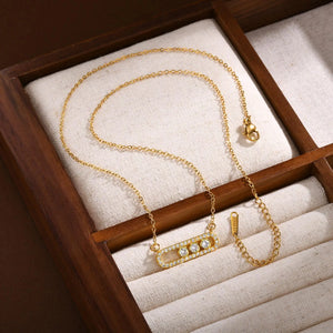 VILZSTUDIOS Square Round Zircon Pendant Necklace