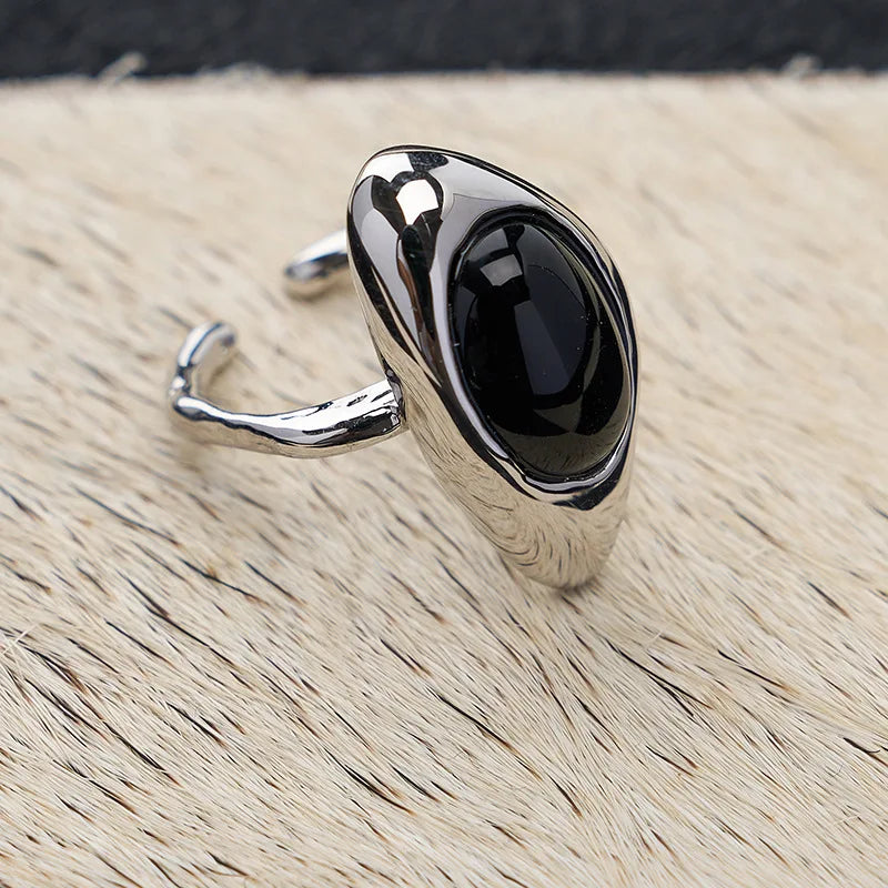 VILZSTUDIOS Black Stone Geometric Punk Finger Ring