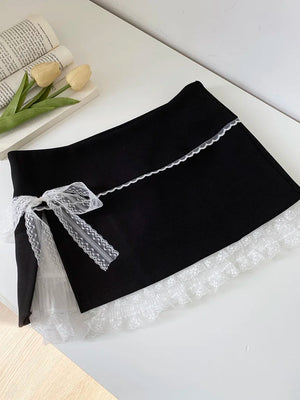 VILZSTUDIOS Spicy Lace Patchwork Strap Mini Skirt