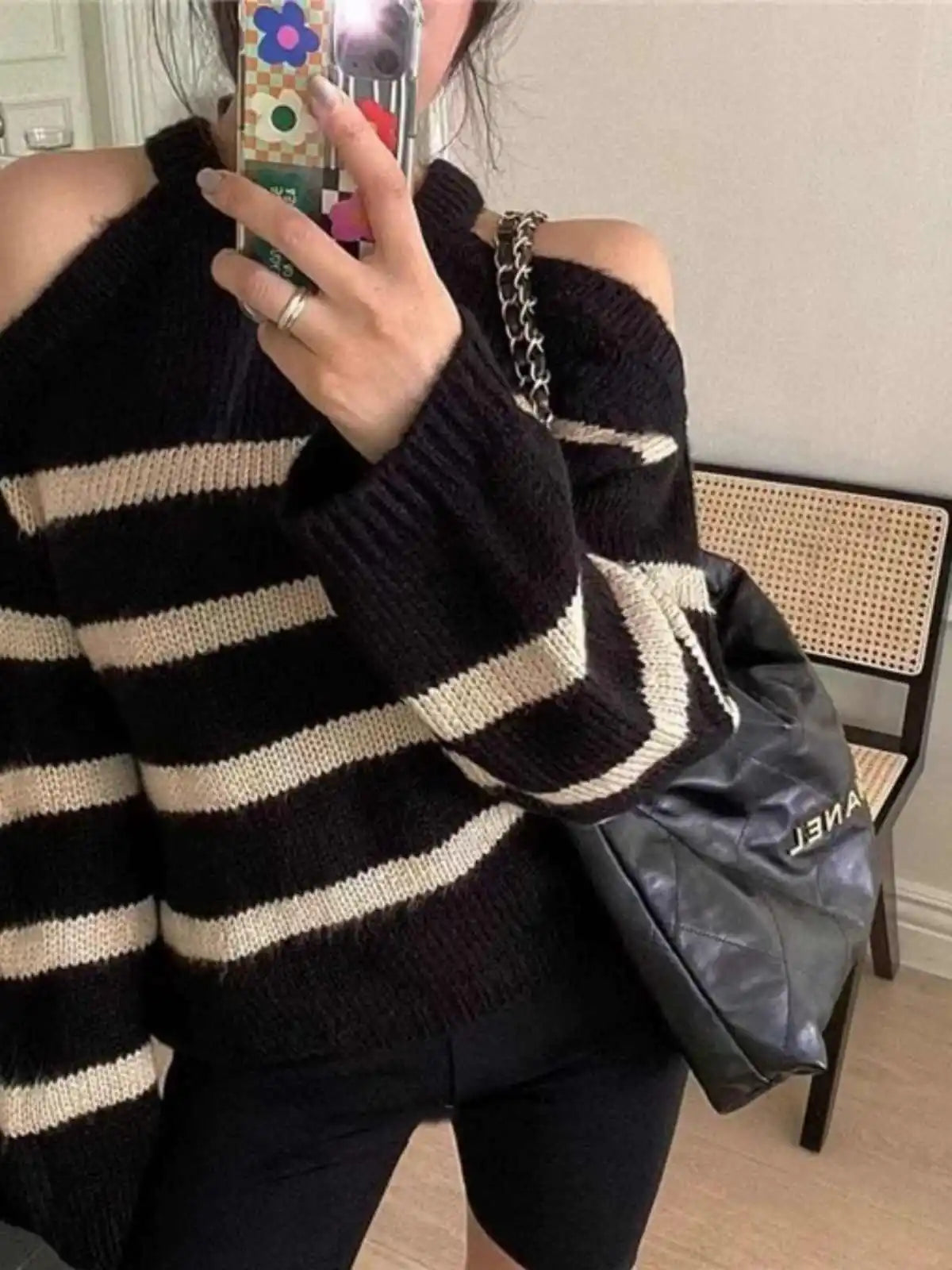 VILZSTUDIOS Stylish Striped Halter Knitted Sweater