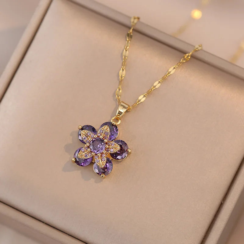 VILZSTUDIOS Sweet Crystal Zircon Flower Pendant Necklace