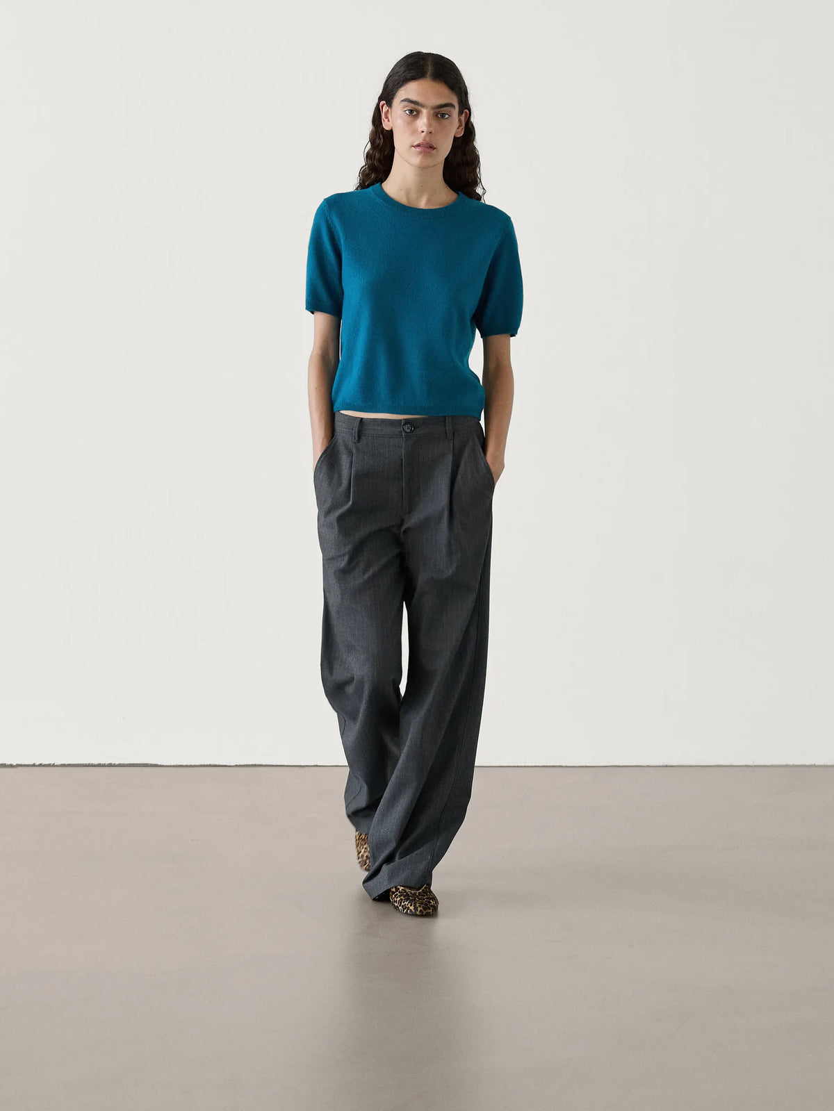 VILZSTUDIOS Casual Short Sleeved Sweater