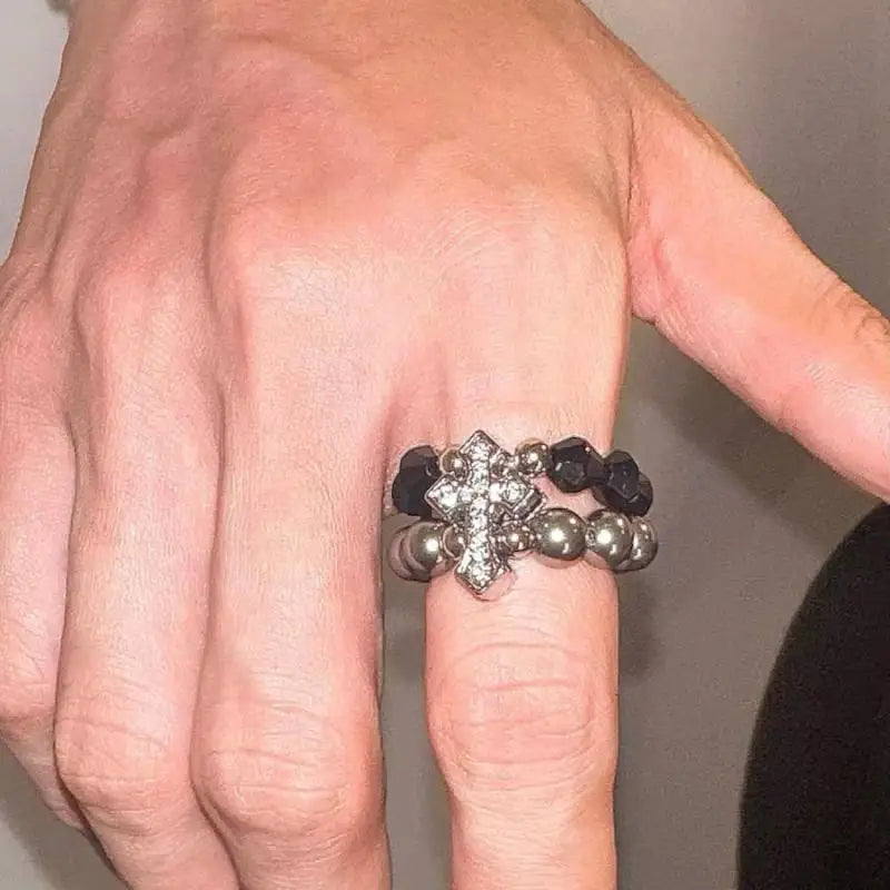 VILZSTUDIOS Rhinestone Cross Rings Gothic Black Ring