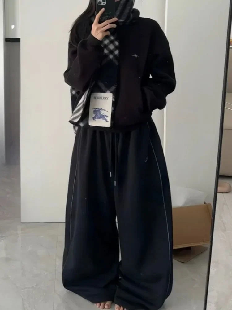 VILZSTUDIOS Chic Striped Oversized Parachute Pants