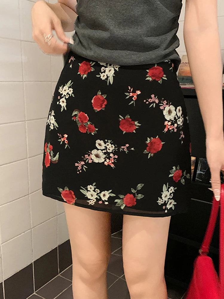 VILZSTUDIOS Spicy Retro Floral Mini Skirt