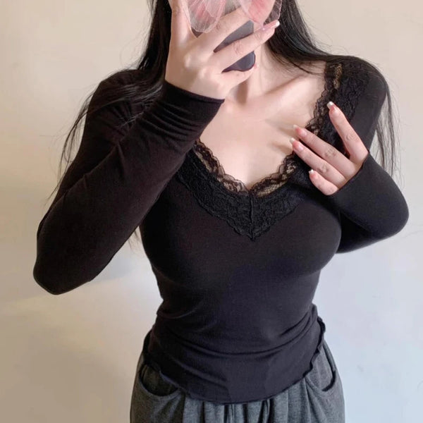 Elegant Lace V-Neck Slim Top