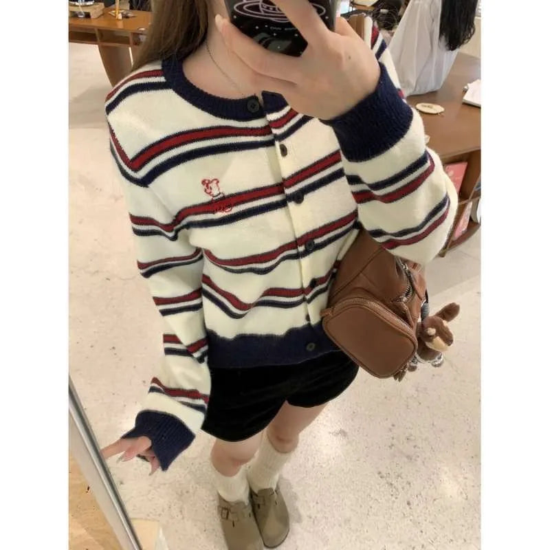 VILZSTUDIOS Cartoon Embroidery Thick Knitted Cardigan