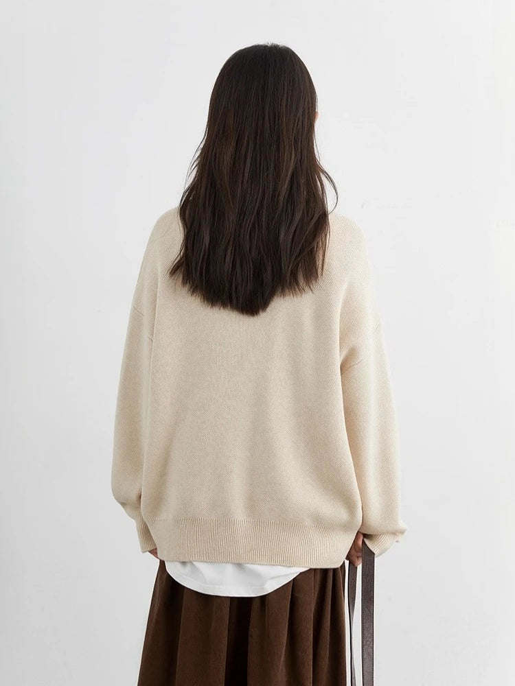 VILZSTUDIOS Chic Loose Round Neck Sweater