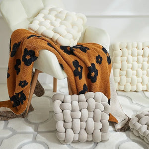 VILZSTUDIOS Handmade Knitted Square Cushion