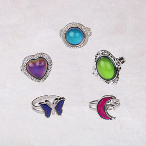 VILZSTUDIOS Mood ring with a retro design