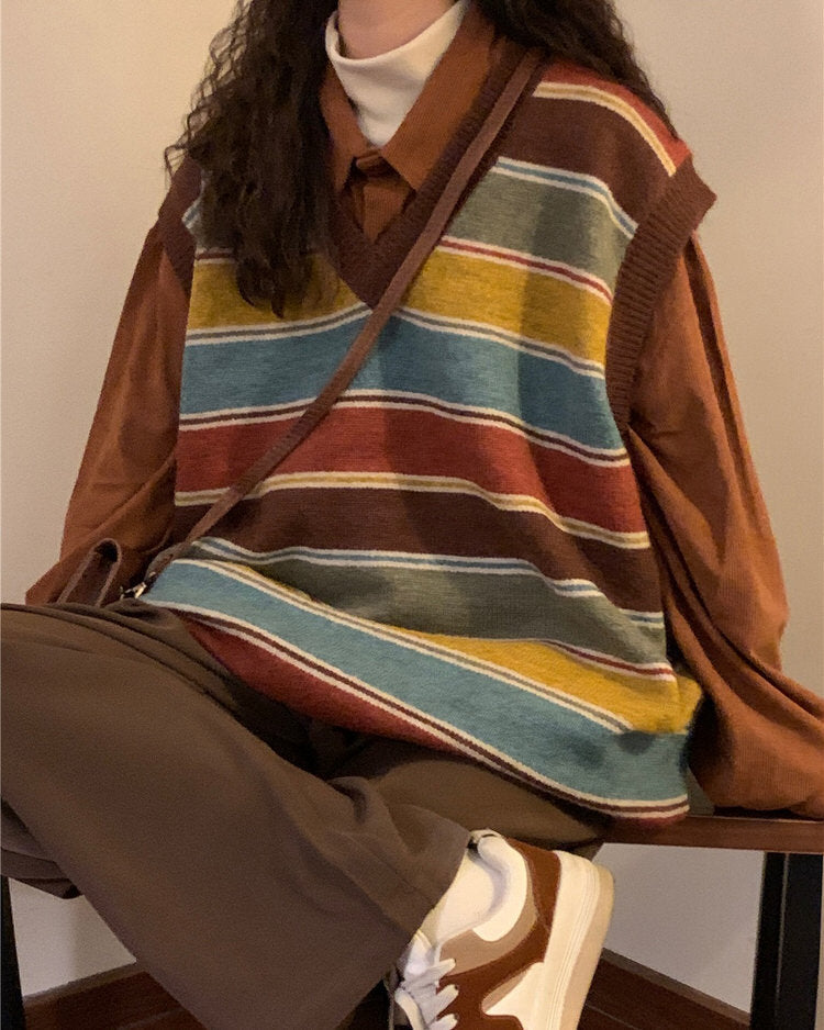 VILZSTUDIOS Striped knit vest from VILZSTUDIOS suitable for layering