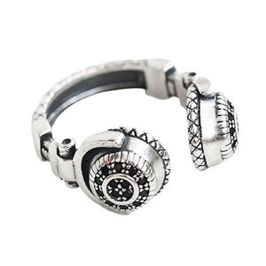 VILZSTUDIOS Adjustable ring inspired by headphones design