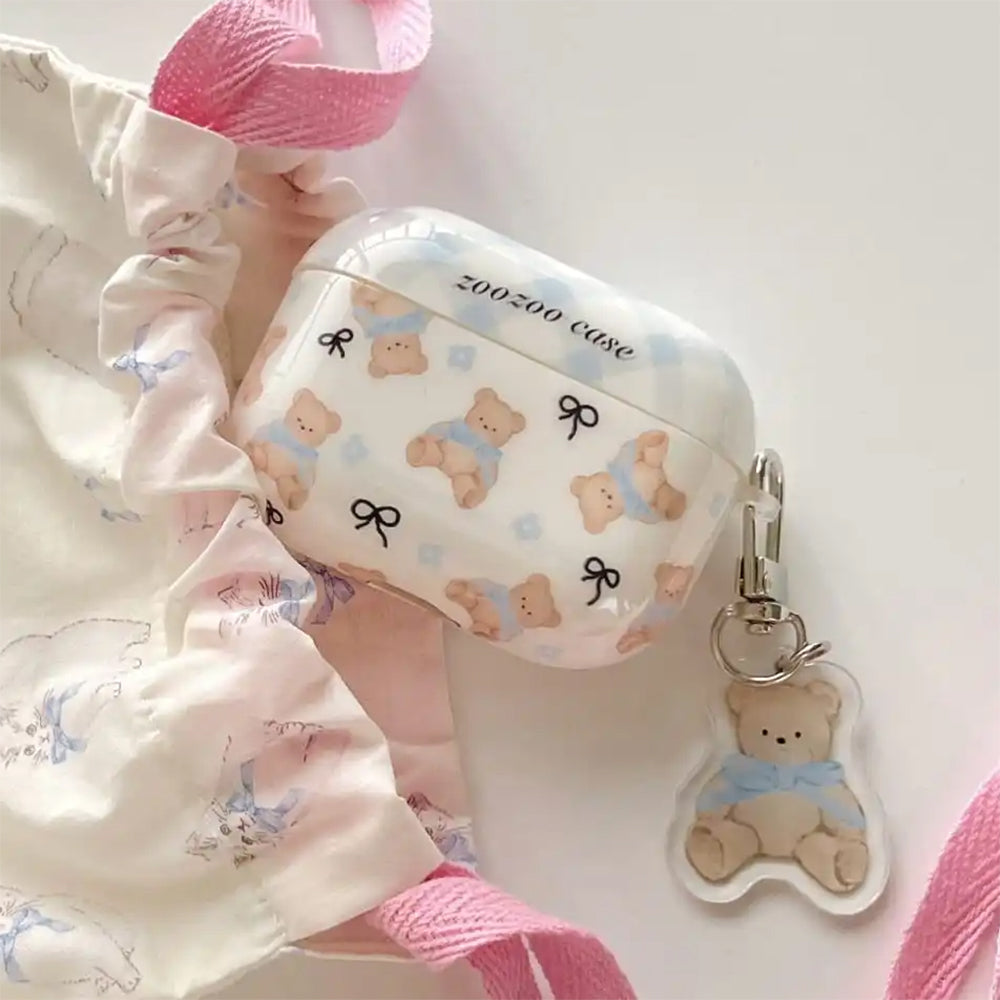 VILZSTUDIOS adorable bear and bow airpods case