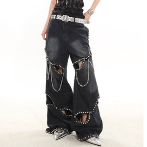 VILZSTUDIOS Stylish wide-leg jeans with ripped details and chain accents