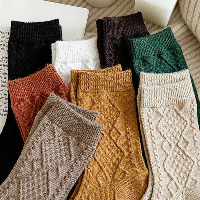 VILZSTUDIOS Cozy socks for aesthetic fashion