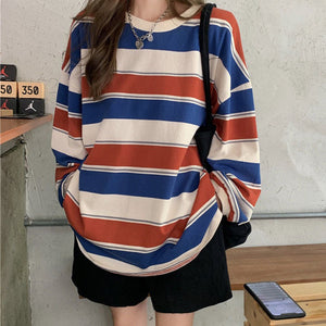 VILZSTUDIOS Aesthetic long sleeve top from VILZSTUDIOS