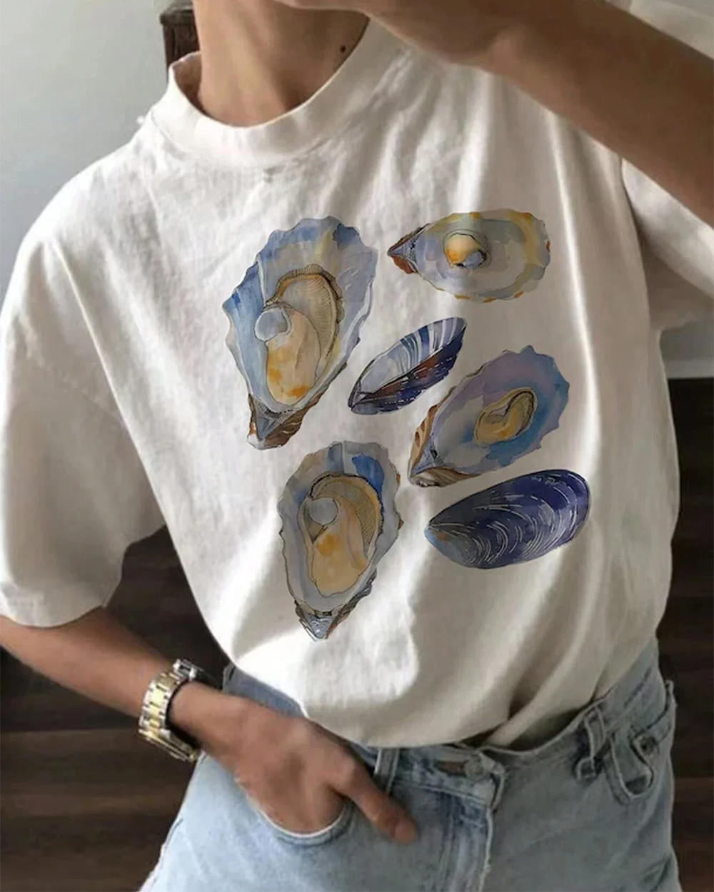 VILZSTUDIOS Aesthetic oversized tee with oyster graphic design