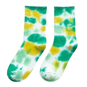 VILZSTUDIOS Vibrant tie dye crew socks for stylish outfits