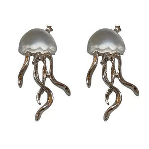 VILZSTUDIOS Stylish stud earrings made from zinc alloy