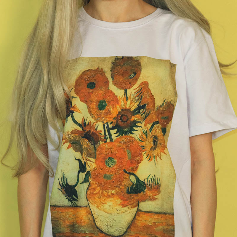 VILZSTUDIOS Artistic floral graphic tee from VILZSTUDIOS