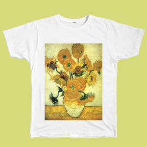 VILZSTUDIOS Artistic floral graphic tee from VILZSTUDIOS