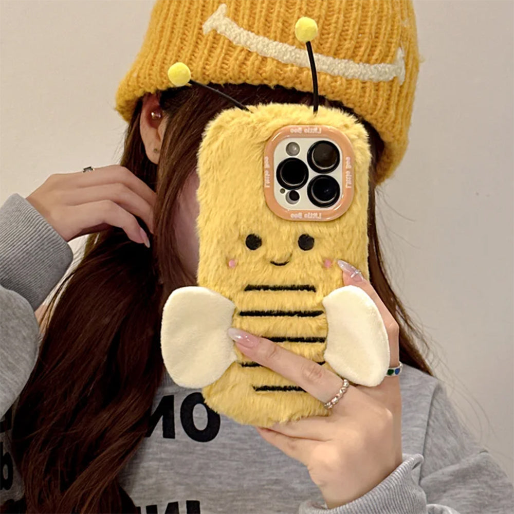 VILZSTUDIOS Trendy iPhone case with cute bee design