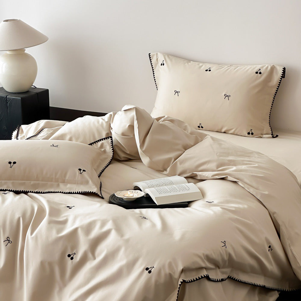 Black Cherry Duvet Cover Set