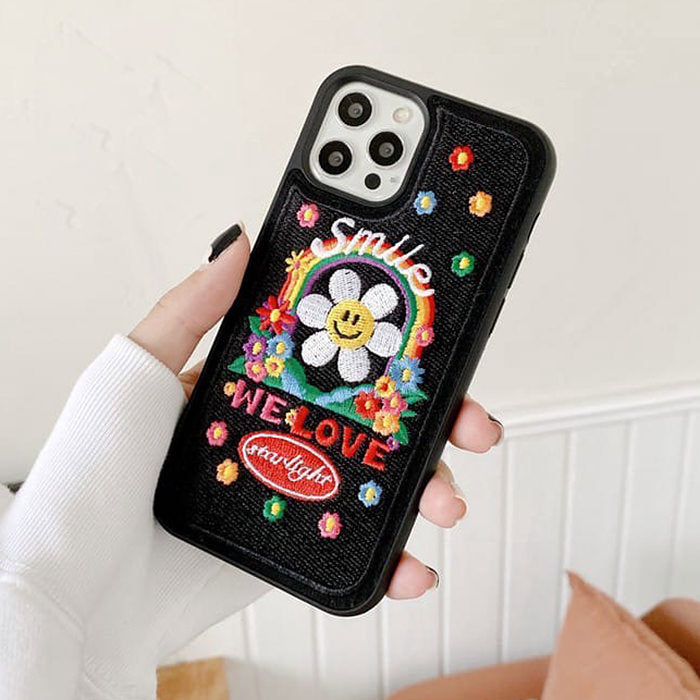 VILZSTUDIOS Stylish iPhone case with floral design