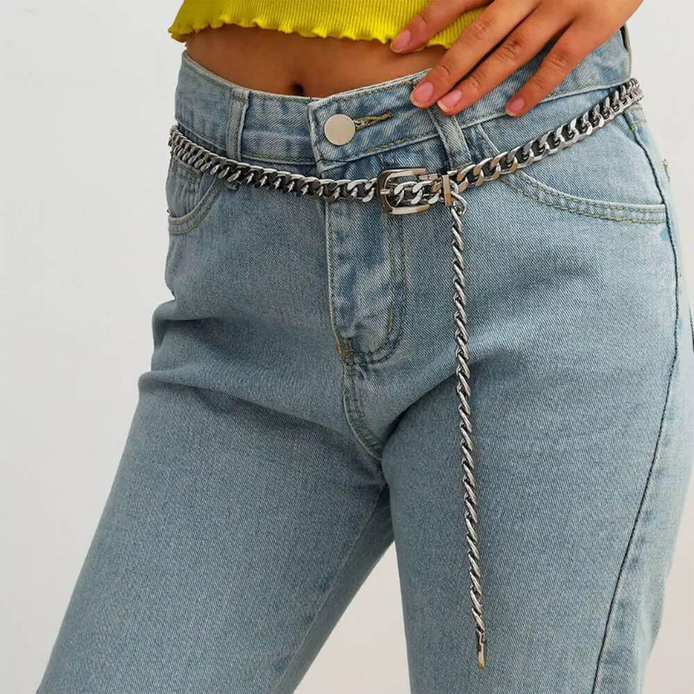 VILZSTUDIOS Fashionable belt with chunky buckle chain design
