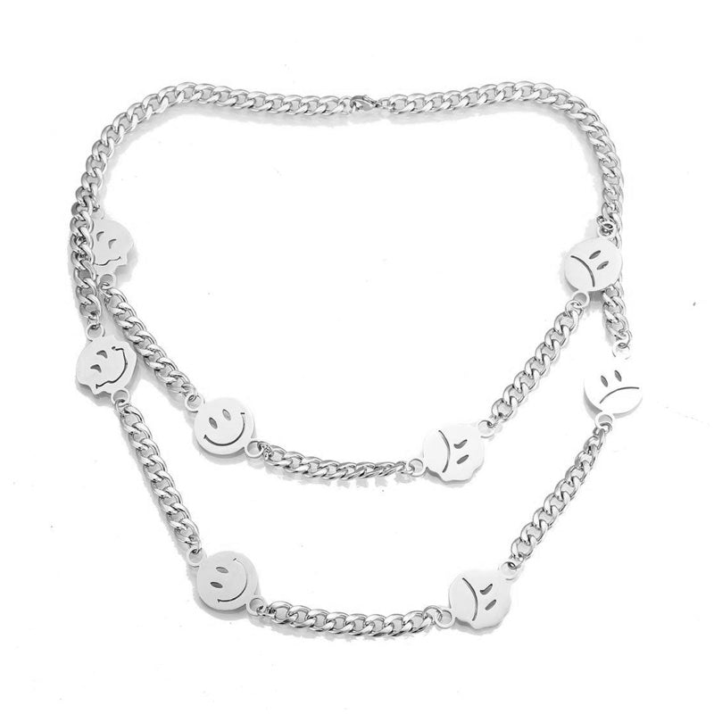 VILZSTUDIOS Layered necklace with unique design