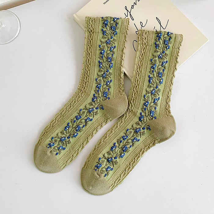 VILZSTUDIOS Stylish floral embroidery socks for everyday wear