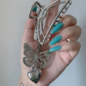 VILZSTUDIOS Butterfly grunge hair claw accessory