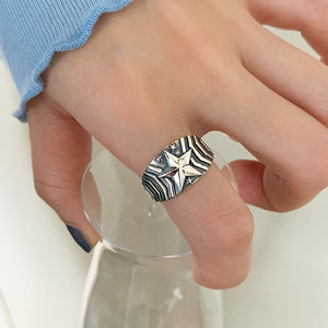 VILZSTUDIOS Adjustable celestial ring for stylish accessories