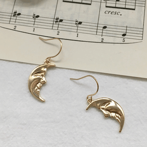 VILZSTUDIOS Stylish earrings for fashion-forward looks