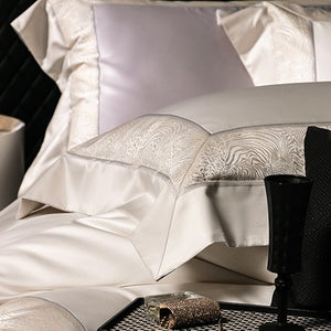 VILZSTUDIOS champagne and beige animal jacquard border duvet cover set with wide tailored flanges
