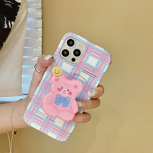 VILZSTUDIOS Stylish phone case with bear and checkered design
