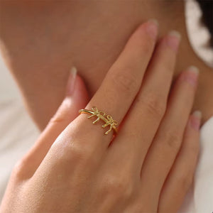 VILZSTUDIOS Charming ring with bow accents