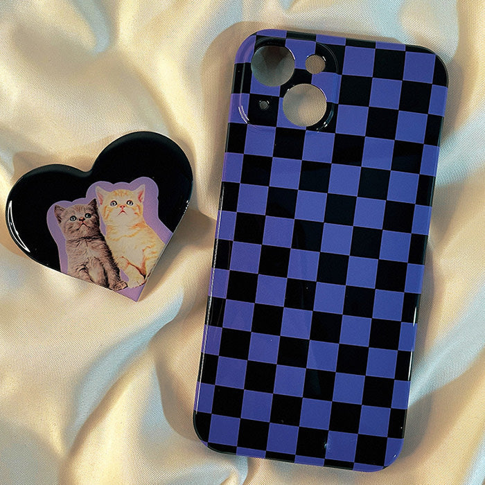 VILZSTUDIOS Kitty checkerboard phone case