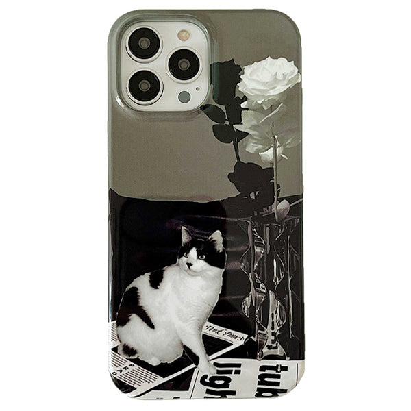 VILZSTUDIOS Stylish iPhone case featuring a cat and floral design